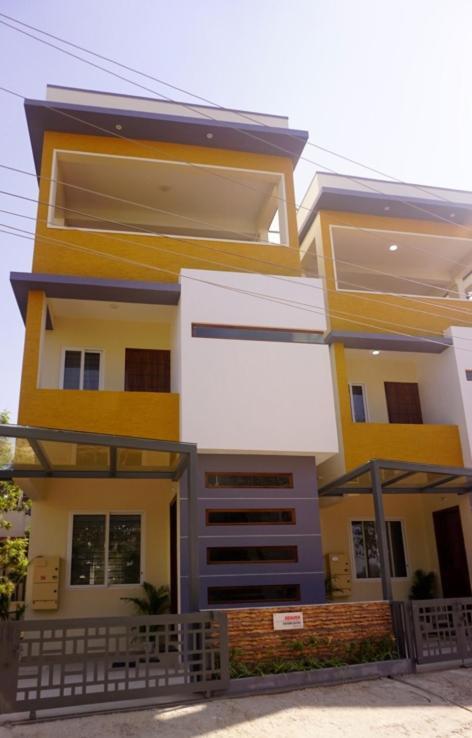 Dayone Suites Bangalore Exterior photo